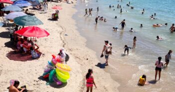 Puerto Vallarta mantiene actividad turística tras vacaciones de Pascua