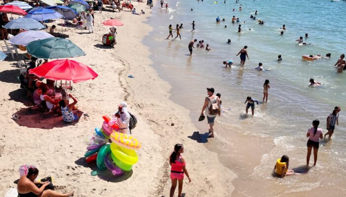 Puerto Vallarta mantiene actividad turística tras vacaciones de Pascua