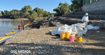 Organizaciones ambientales exigen a Pemex transparencia por derrame en el Golfo de México