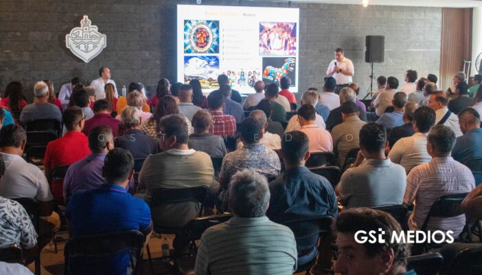 Más de 250 directores responsables de obra y especialistas participan en capacitación sobre el Código Urbano en Puerto Vallarta