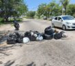 Por hartazgo ante la falta de la recolección de la basura; vecinos bloquean carril en Avenida de Los Poetas