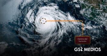 Huracán Genevieve se debilita a categoría 3; mantiene lluvias y oleaje en costas del país
