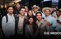 Máynez va a Uruapan ¡Y se pone el sombrero!