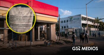Vecinos exigen transparencia en construcción de OXXO frente a CECyTEJ de Ixtapa