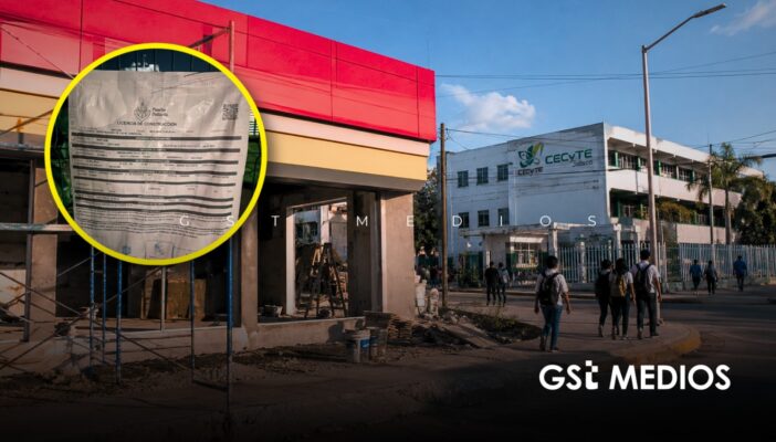 Vecinos exigen transparencia en construcción de OXXO frente a CECyTEJ de Ixtapa