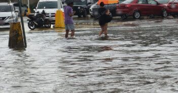Valle Dorado, completamente inundado por las lluvias