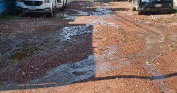 Fuga de agua por más de cuatro días afecta a la colonia Brisas del Pacífico