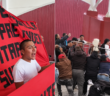Normalistas irrumpen en evento de Sheinbaum en Hidalgo; exigen justicia por compañero asesinado