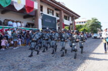 Puerto Vallarta celebra el 216 aniversario de la Independencia con desfile cívico-militar