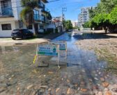 Colonia Versalles y Díaz Ordaz se inundan de aguas negras