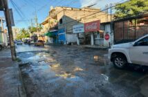 Avenida Politécnico, destrozada por los baches en la colonia Educación